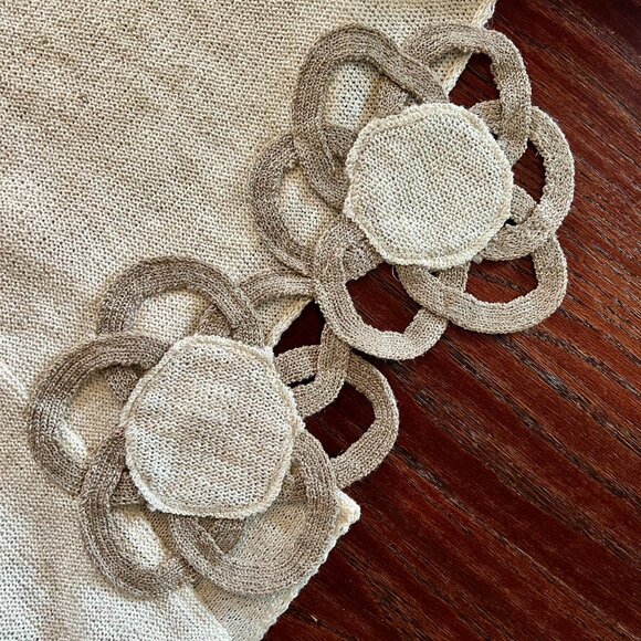 NWT Italian Asymmetric Knit Linen Dress with Handmade Floral Applique L cream - Picture 5 of 9